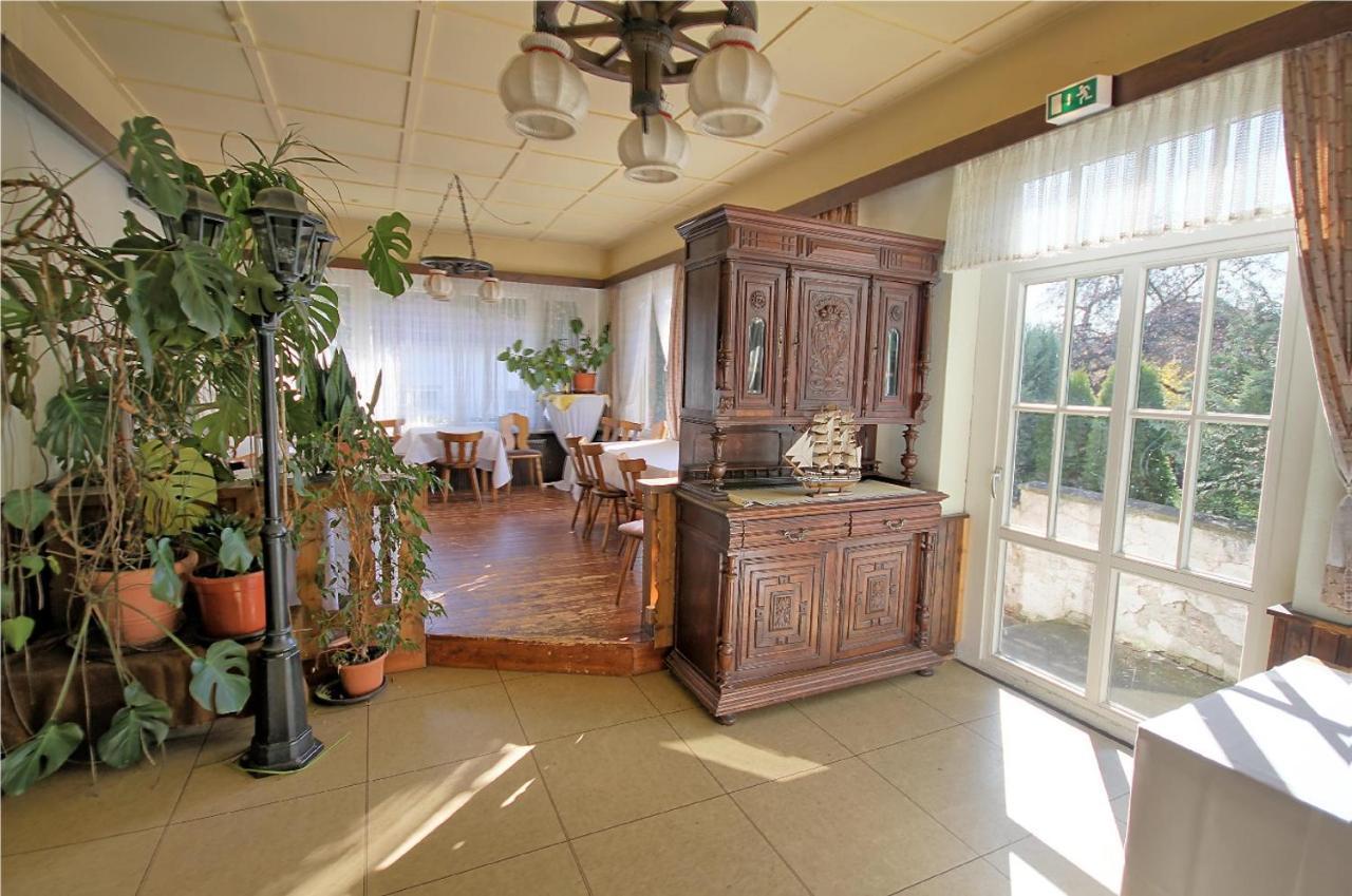 Lechstedter Obstweinschaenke Hotel Bad Salzdetfurth Exterior photo